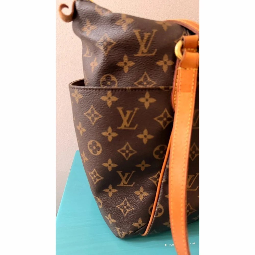 EXCELLENT Condition Louis Vuitton Monogram Totally MM - Picture 2 of 12